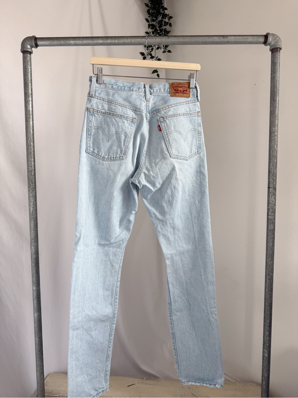 Levis 501 jeans